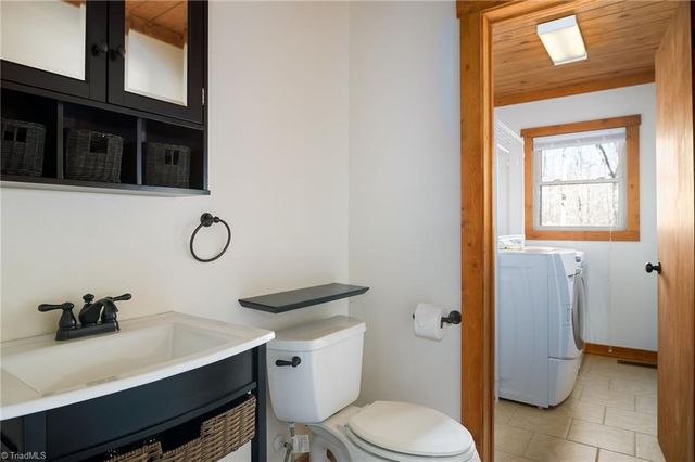 1295 Old Highway 29, Thomasville, NC 27360