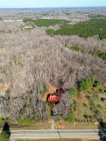 1295 Old Highway 29, Thomasville, NC 27360