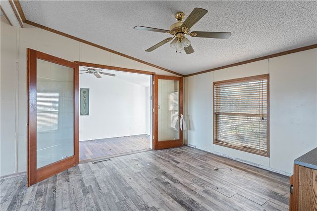 3356 County Road 425, Berryville, AR 72616