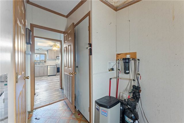 3356 County Road 425, Berryville, AR 72616