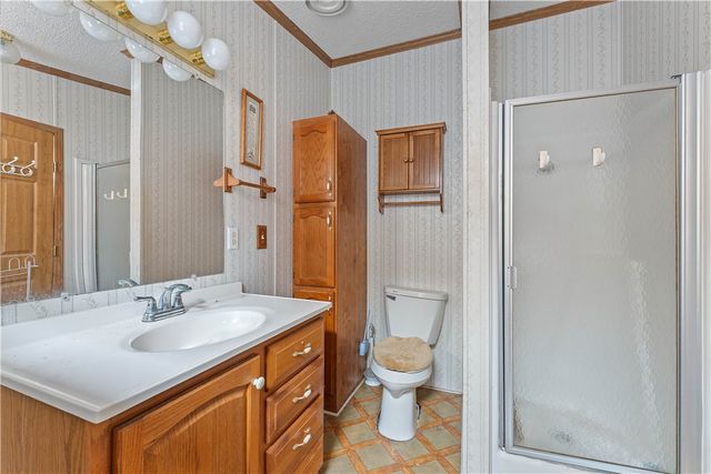 3356 County Road 425, Berryville, AR 72616