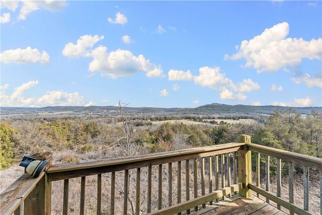 3356 County Road 425, Berryville, AR 72616