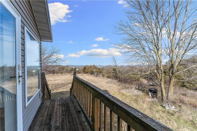 3356 County Road 425, Berryville, AR 72616