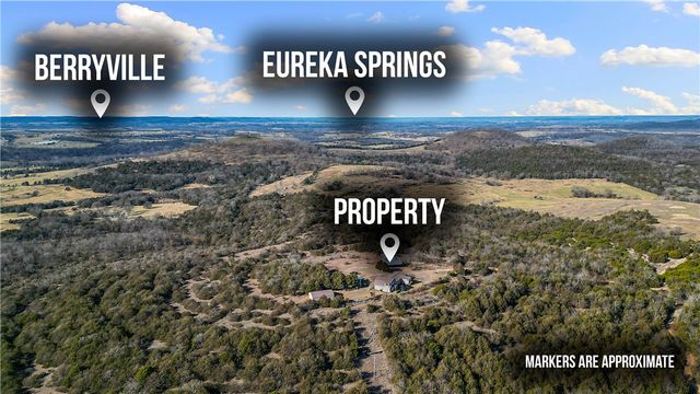 3356 County Road 425, Berryville, AR 72616