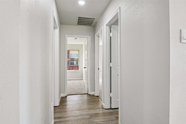 844 Jett Drive, Ferris, TX 75125