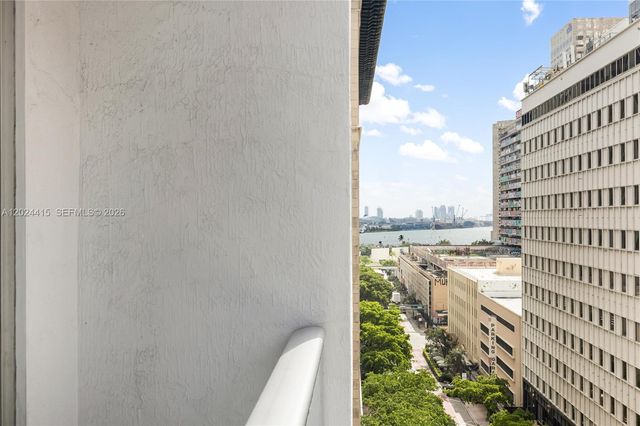 151 SE 1st St 905, Miami, FL 33131