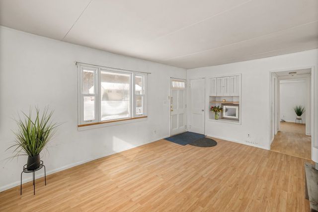 22 Mills Avenue, South Burlington, VT 05403