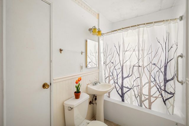 22 Mills Avenue, South Burlington, VT 05403