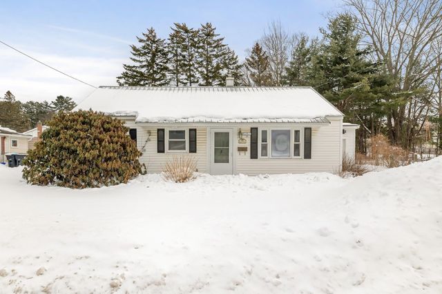 22 Mills Avenue, South Burlington, VT 05403