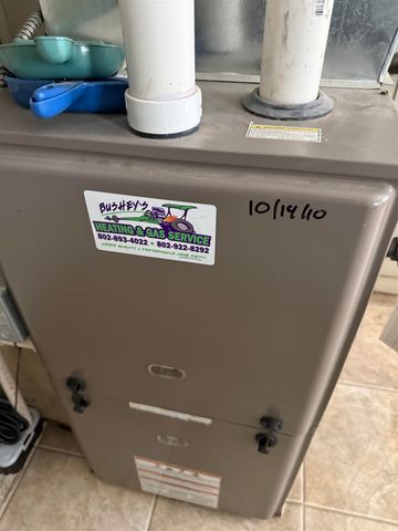 22 Mills Avenue, South Burlington, VT 05403