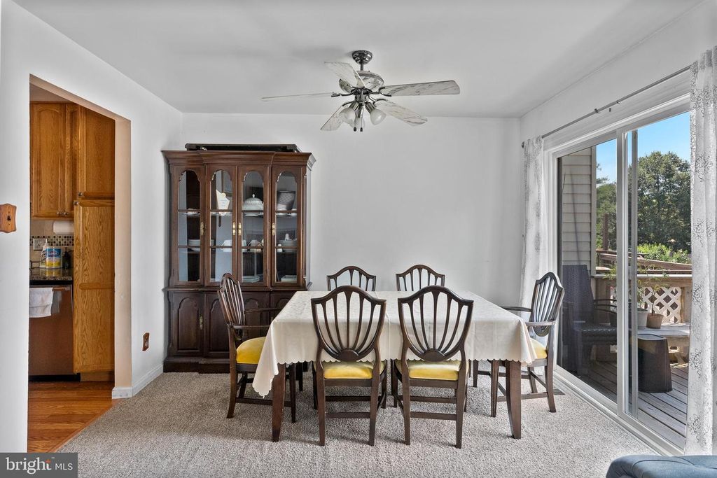 1404 ARROWWOOD CT, Marlton, NJ 08053