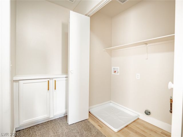 4153 Compatibility Court, North Las Vegas, NV 89032