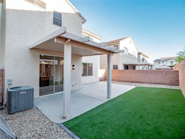 4153 Compatibility Court, North Las Vegas, NV 89032