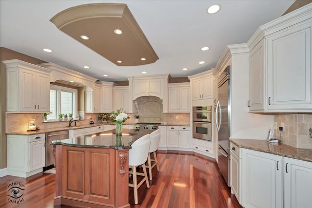 1678 Barkei Drive, Batavia, IL 60510