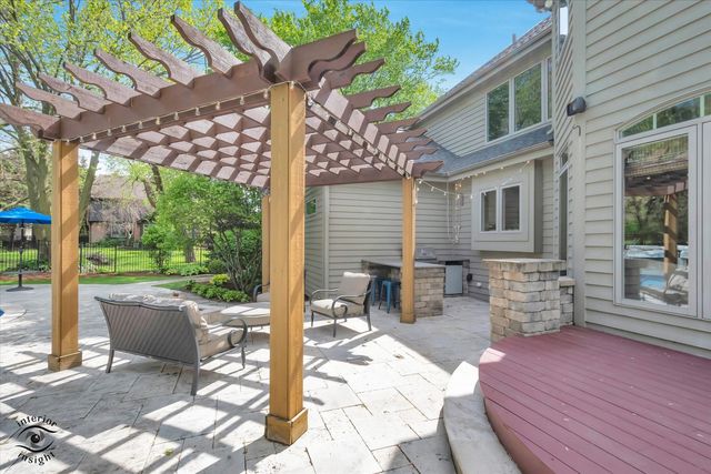 1678 Barkei Drive, Batavia, IL 60510