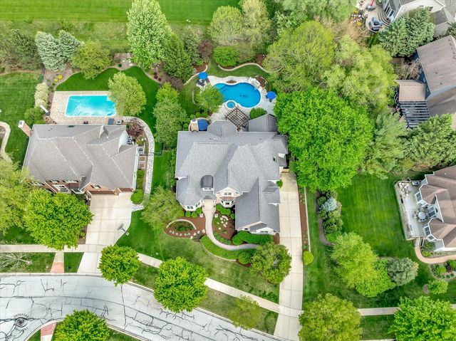 1678 Barkei Drive, Batavia, IL 60510