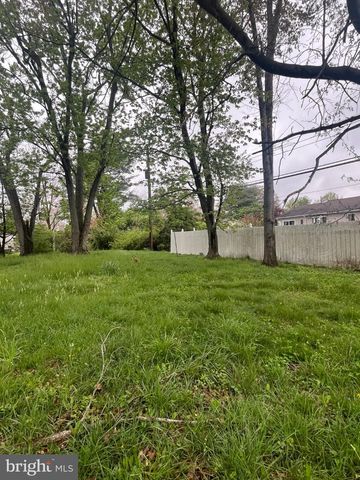 911 BENT RD, Hatfield, PA 19440