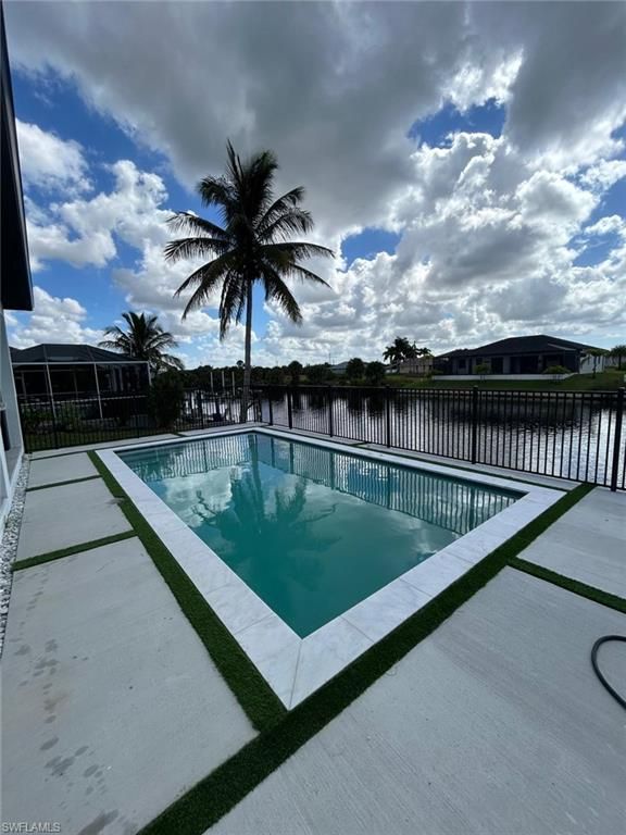 Image 32 of property listing at 4116 36th LN, Cape Coral, FL 33993