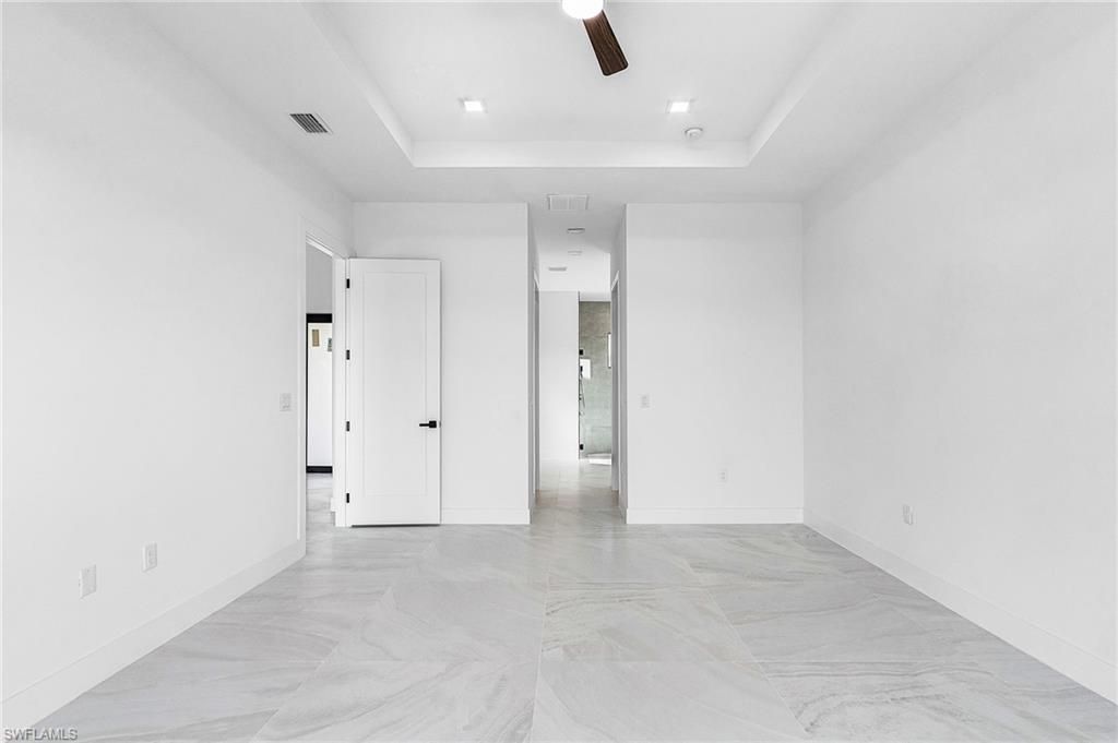 Image 7 of property listing at 4116 36th LN, Cape Coral, FL 33993