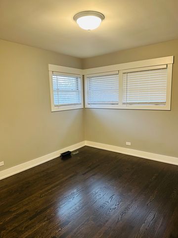 3830 W Touhy Avenue, Lincolnwood, IL 60712