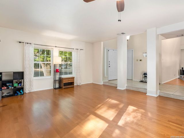 16603 Crystal Glade, San Antonio, TX 78247