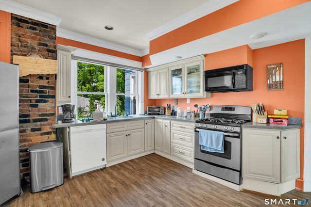 453 Quinnipiac Avenue, New Haven, CT 06513
