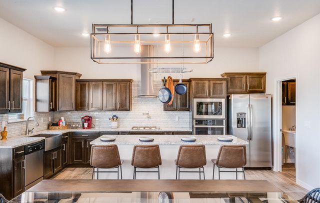 126 Peregrino Trail, Sunland Park, NM 88008