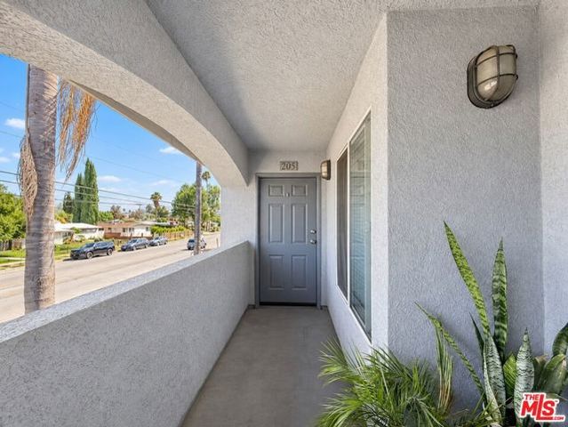6545 Fulton Avenue 205, Van Nuys (los Angeles), CA 91401
