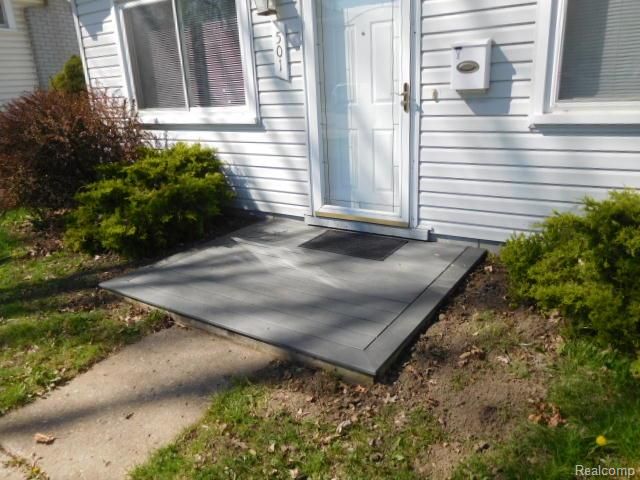 501 E BRECKENRIDGE Street, Ferndale, MI 48220