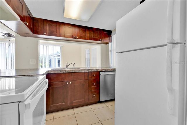 271 CARIBBEAN DRIVE Main Unit, Davenport, FL 33897