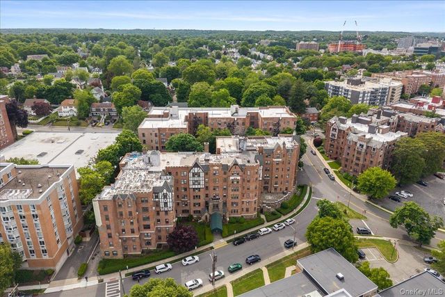 10 Nosband Avenue 3J, White Plains, NY 10605