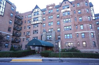 10 Nosband Avenue 3J, White Plains, NY 10605