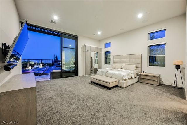 5241 Peak Climb Drive, Las Vegas, NV 89135