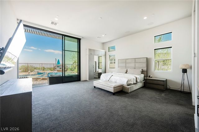 5241 Peak Climb Drive, Las Vegas, NV 89135