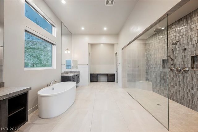 5241 Peak Climb Drive, Las Vegas, NV 89135