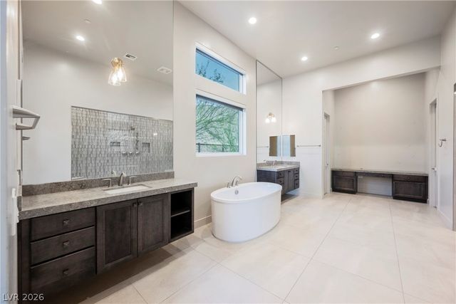 5241 Peak Climb Drive, Las Vegas, NV 89135