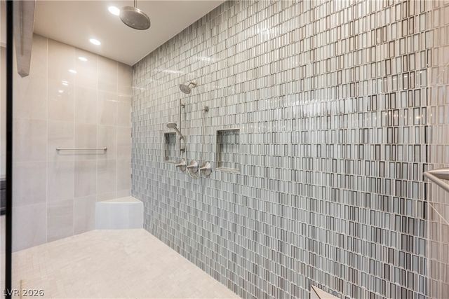 5241 Peak Climb Drive, Las Vegas, NV 89135