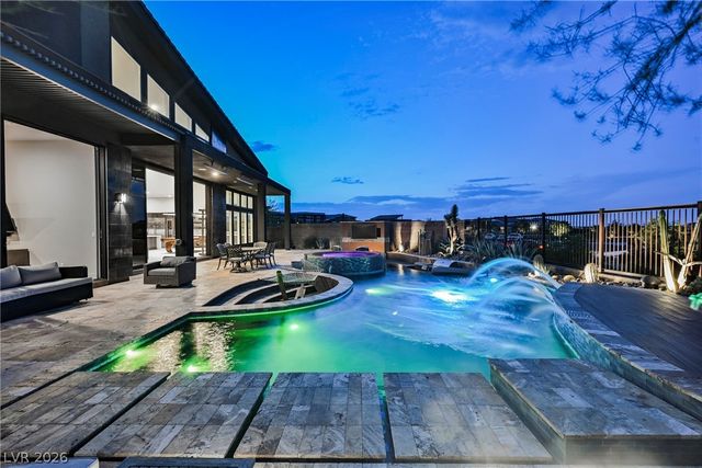 5241 Peak Climb Drive, Las Vegas, NV 89135