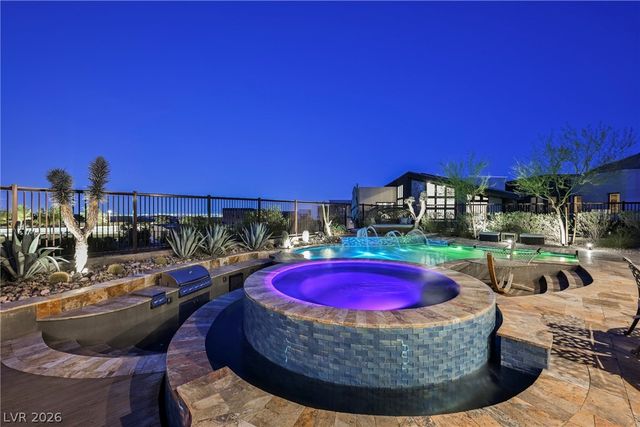 5241 Peak Climb Drive, Las Vegas, NV 89135