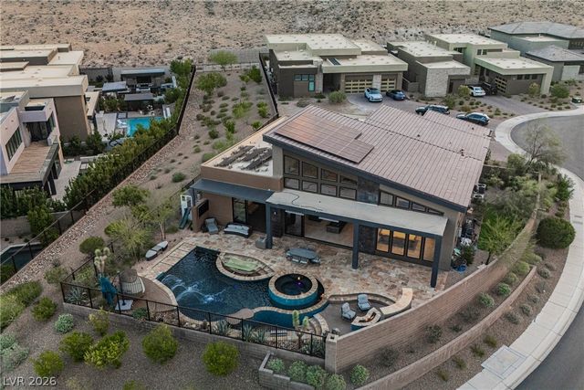 5241 Peak Climb Drive, Las Vegas, NV 89135