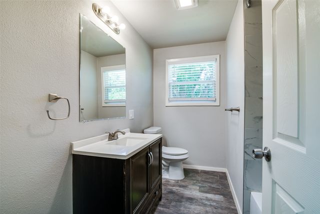 606 W High Street, Terrell, TX 75160