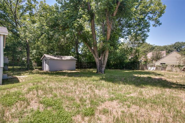 606 W High Street, Terrell, TX 75160