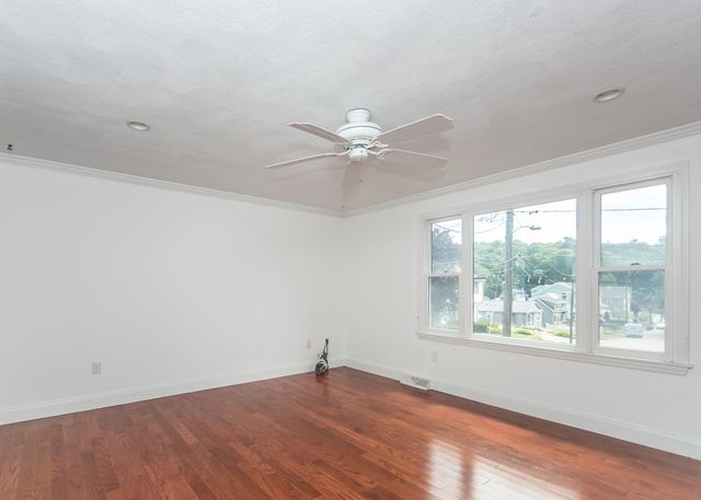 20 Smart Street 20, Waltham, MA 02451
