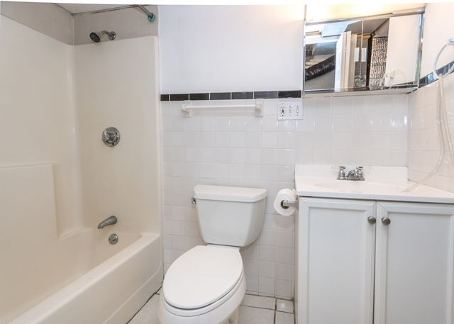 20 Smart Street 20, Waltham, MA 02451