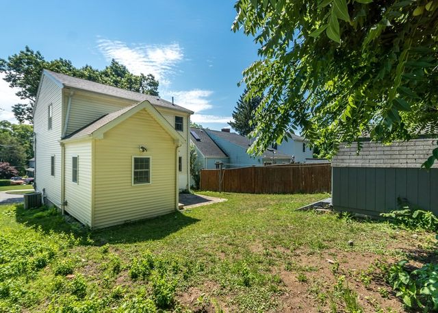 20 Smart Street 20, Waltham, MA 02451