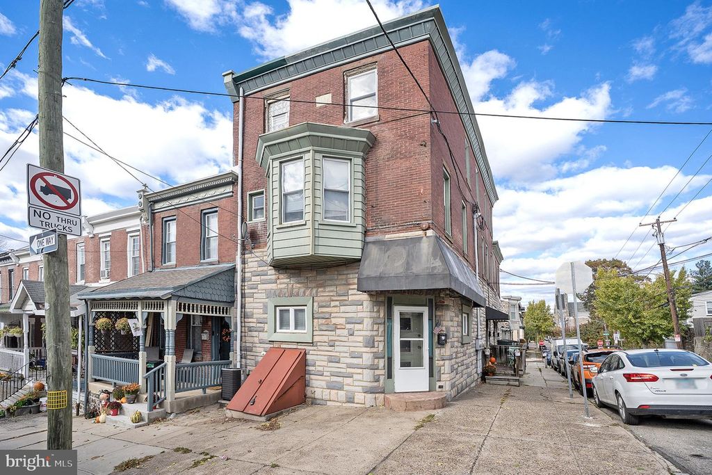146 VASSAR ST, Philadelphia, PA 19128
