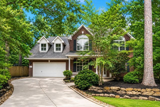 11 Alden Glen Court, The Woodlands, TX 77382