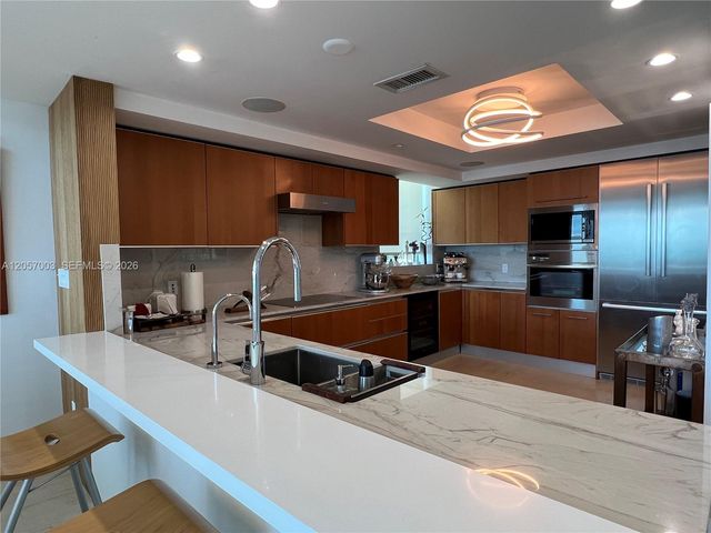 1331 Brickell Bay Drive BL48, Miami, FL 33131