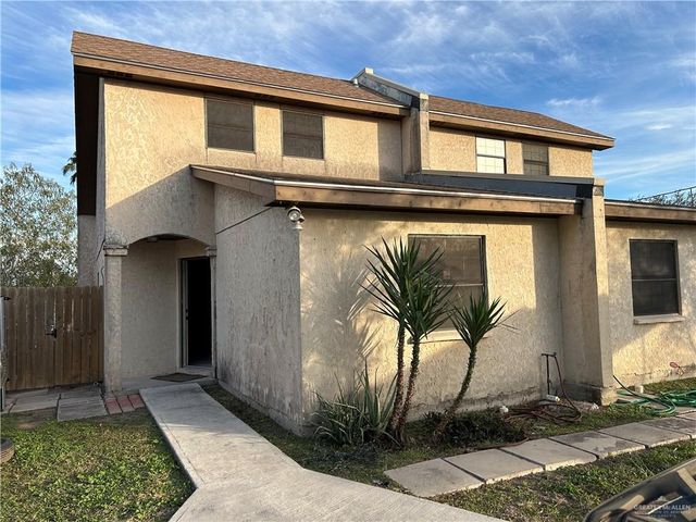 820 N 6th Avenue, Edinburg, TX 78541