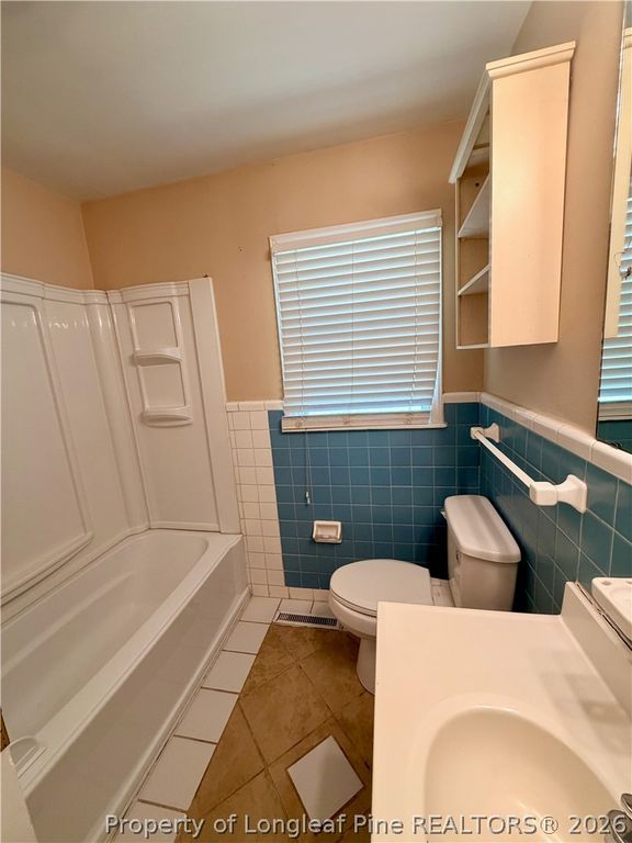 1006 Sandalwood Drive, Fayetteville, NC 28304 — photo 12